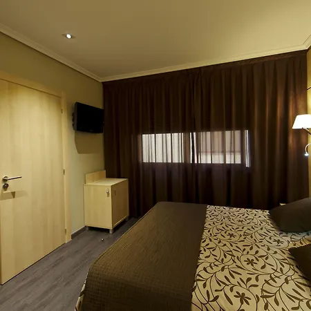 Francisco Ii Hotel Ourense
