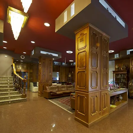 Francisco Ii Szálloda Ourense