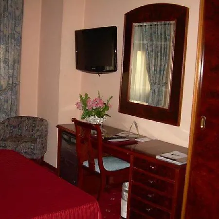 Francisco Ii Hotel