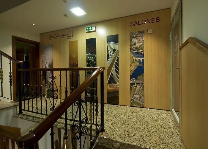 Francisco Ii Otel 4*